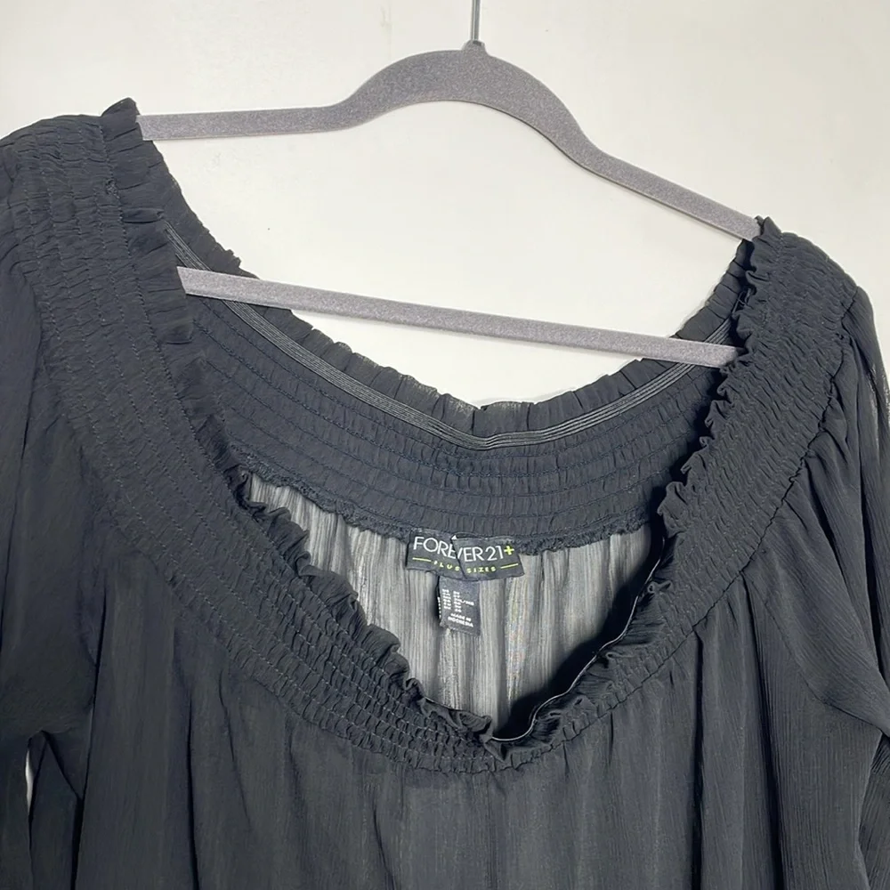 Forever 21 Plus Long Sleeve Blouse - Picture 4 of 5